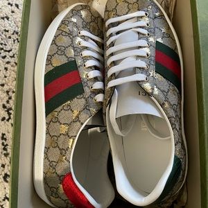 Gucci Ace GG Supreme Bees Low Top Sneakers Men Sz 10.5G/11-11.5 US